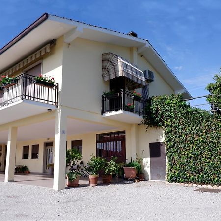 L'Edera Appartamento Rivoli Veronese Exteriör bild